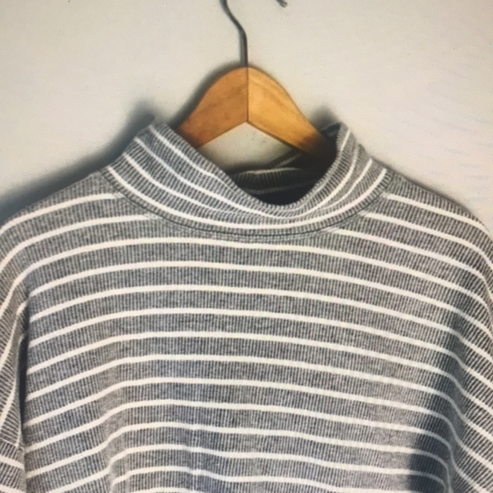 Madewell gray white striped ribbed boxy top - Picture 4 of 5